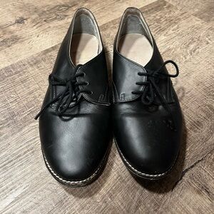 Dr Marten Lace Up Flat